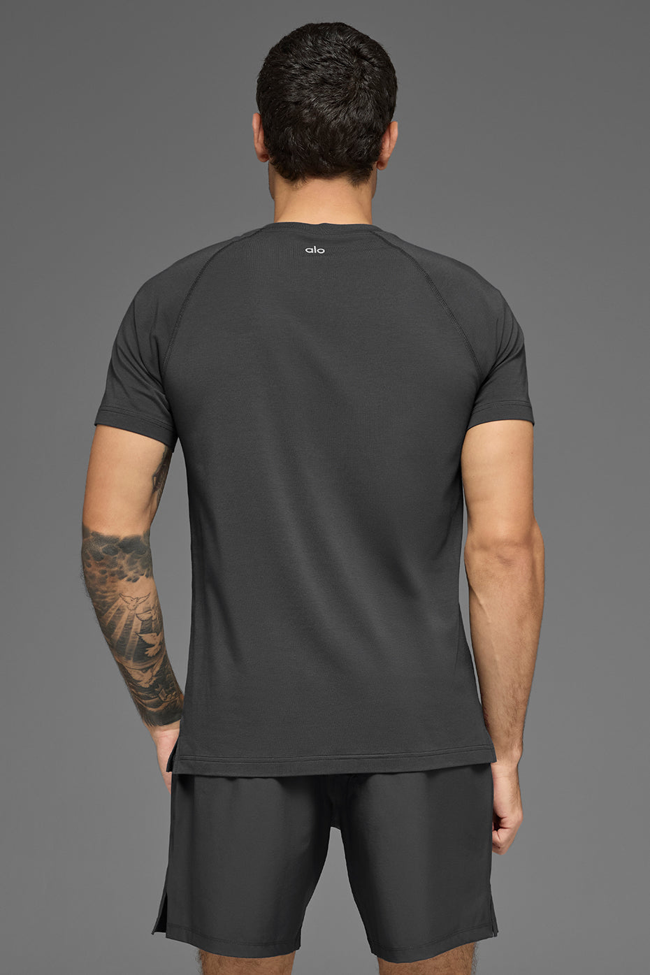 ALO Vapor Crewneck Short Sleeve - Anthracite