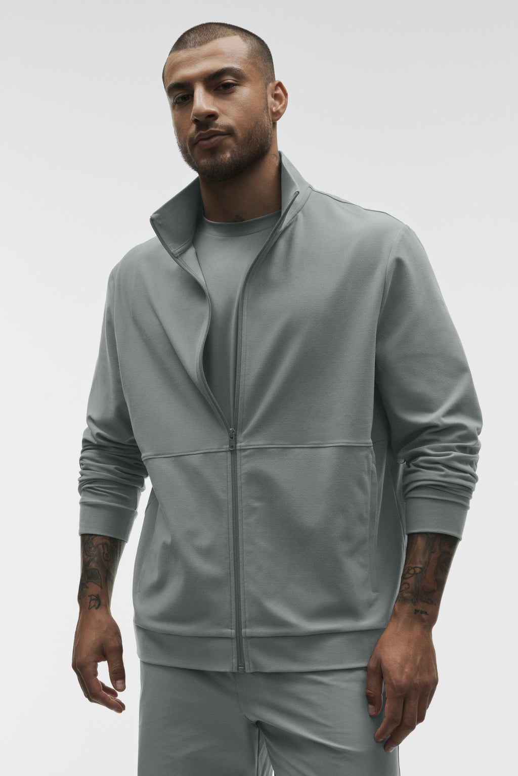 Conquer Max Mock Neck Full Zip - Monument