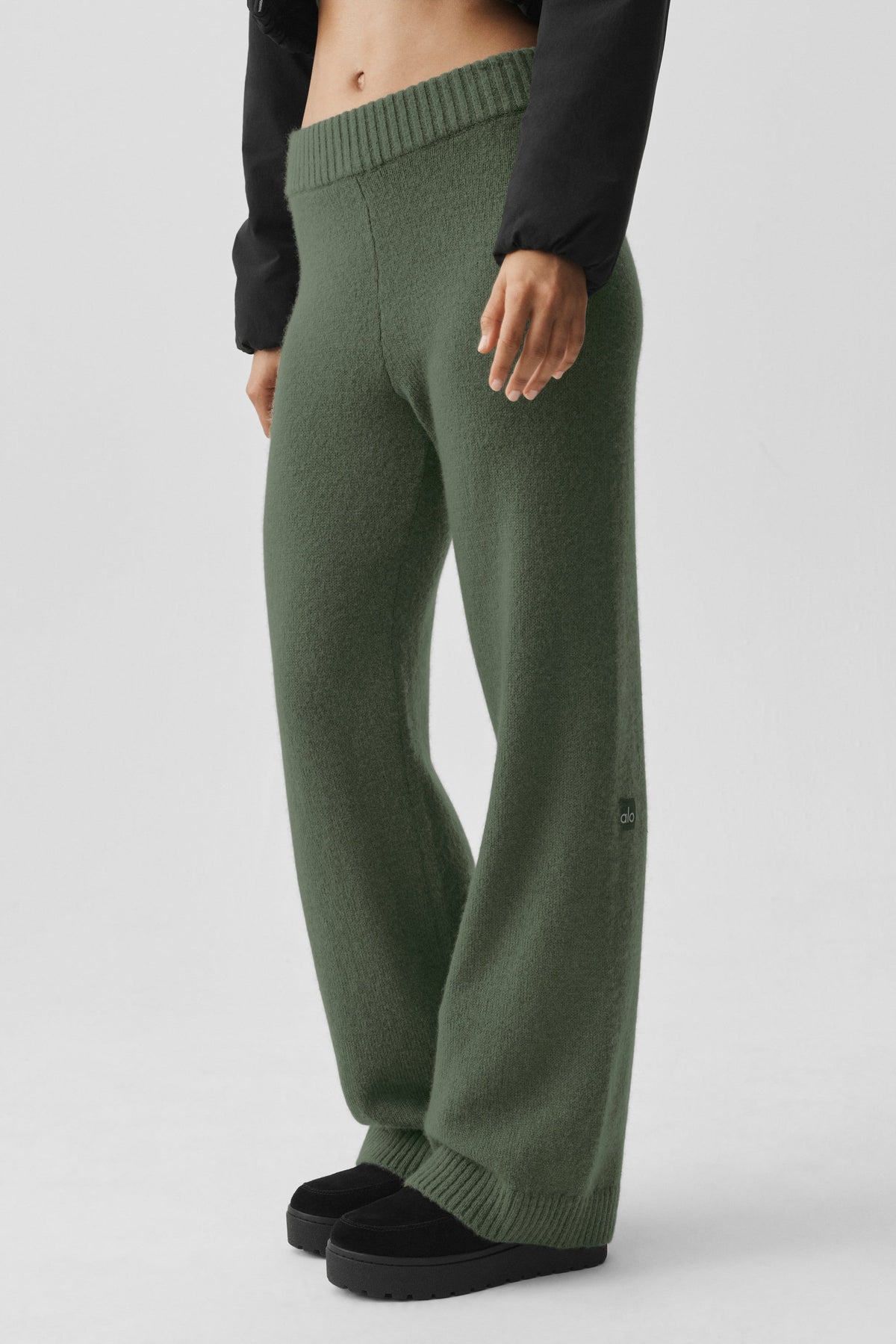 Wool Cashmere High-Waist New Class Wide Leg Pant - Bamboo Green