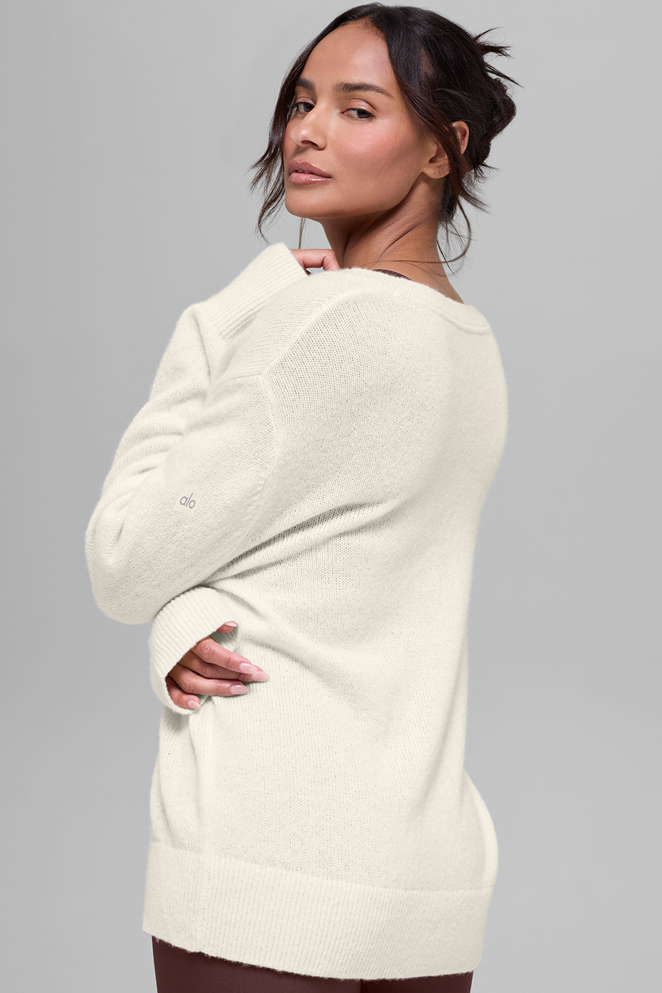 Wool Cashmere New Class Oversized V-Neck Sweater - Ivory