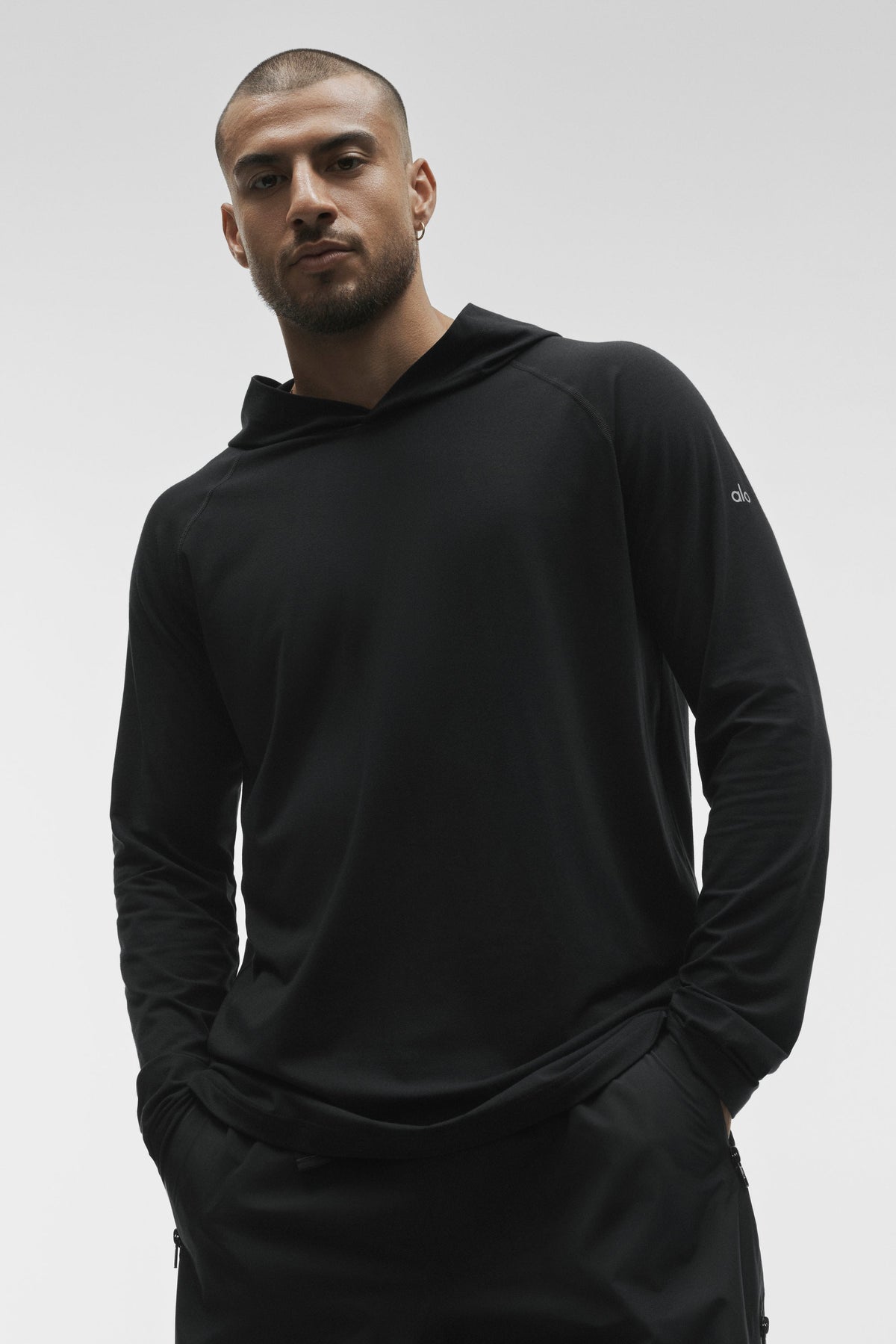 ALO Vapor Long Sleeve Hoodie - Black