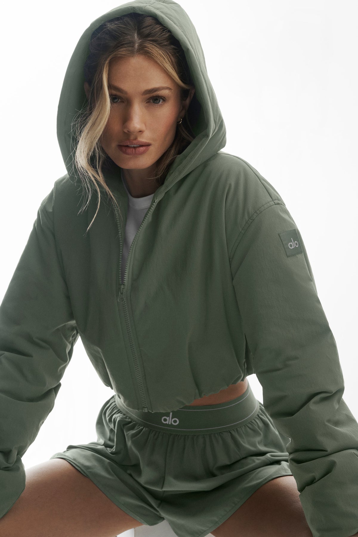 Cropped Mountain Peak Full-Zip Hoodie - Bamboo Green