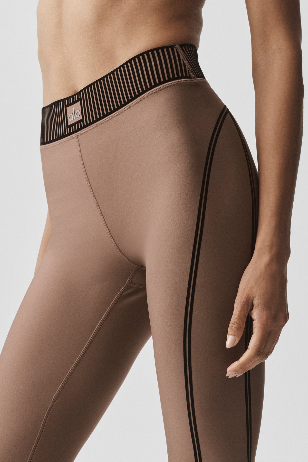 Airlift High-Waist 7/8 Line Up Legging - Java Brown