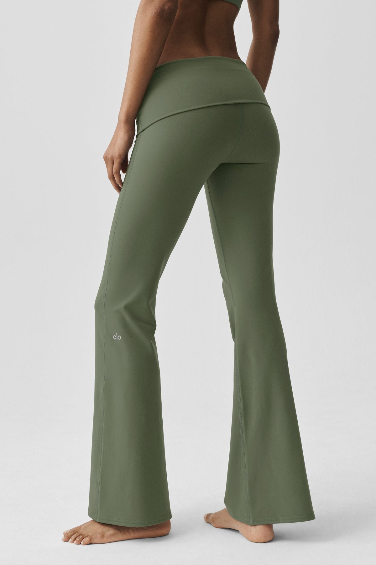 ALO Softsculpt Foldover Flare Legging (Regular) - Bamboo Green