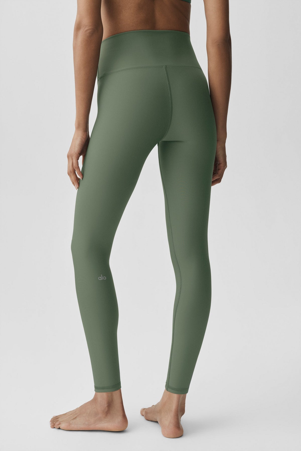 7/8 High-Waist Airlift Legging - Bamboo Green
