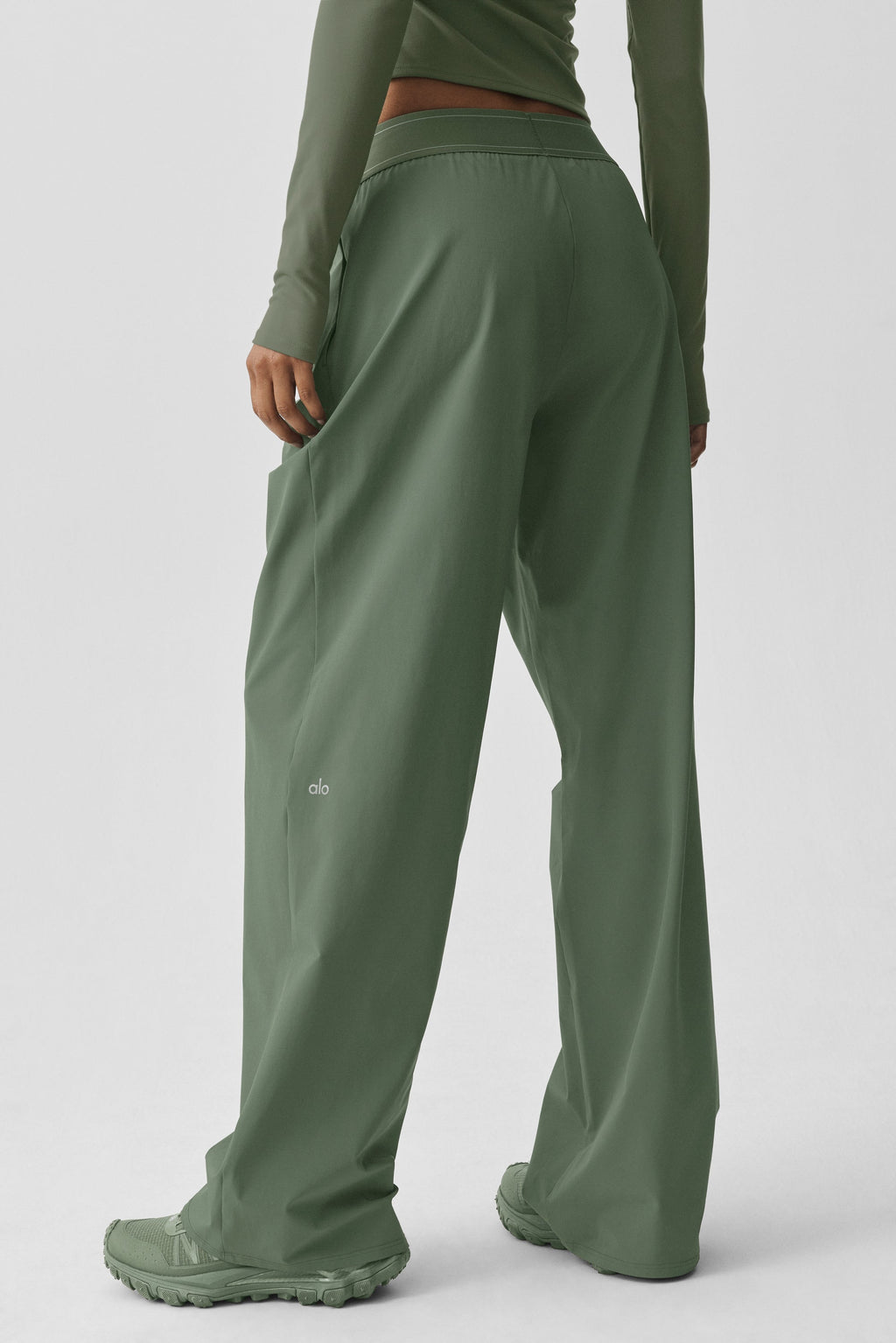 Suit Up Trouser (Long) - Bamboo Green